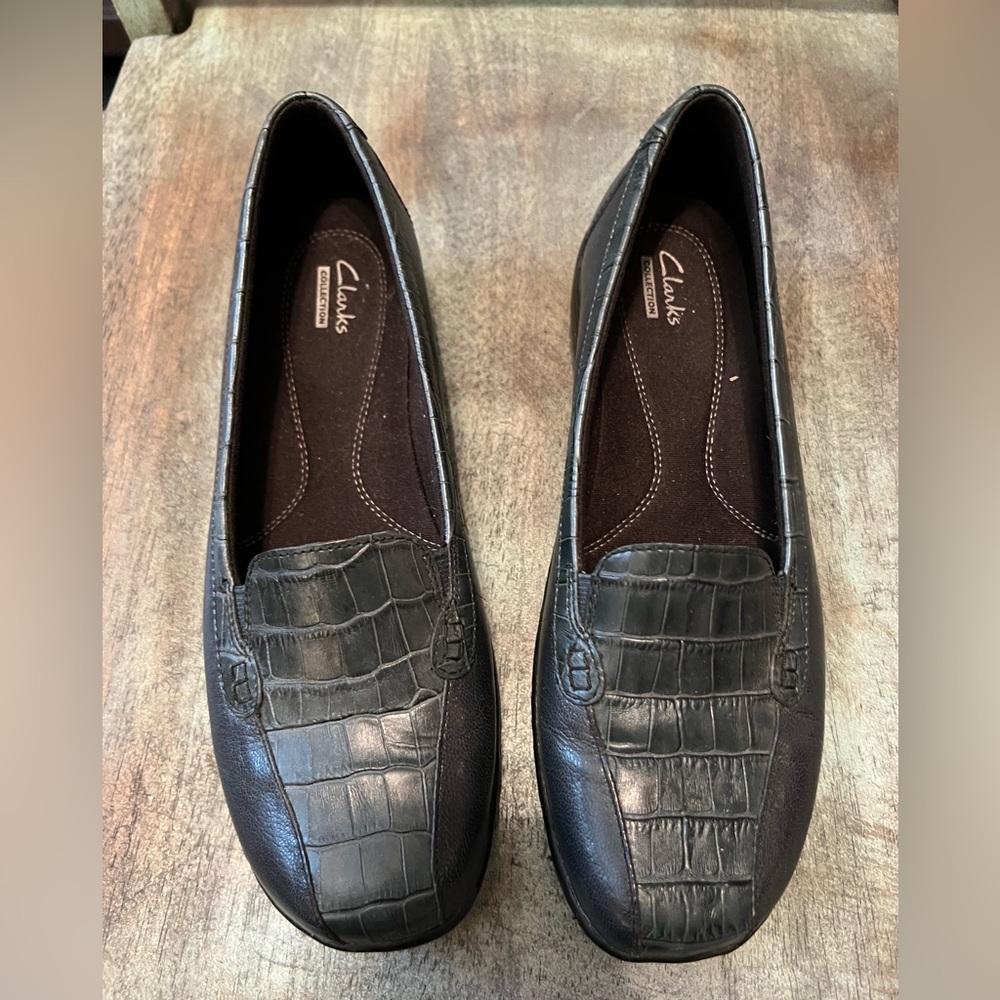 Clarks Collection Shoes Loafer Blue Crocodile Texture Woman’s Flat - Size 9